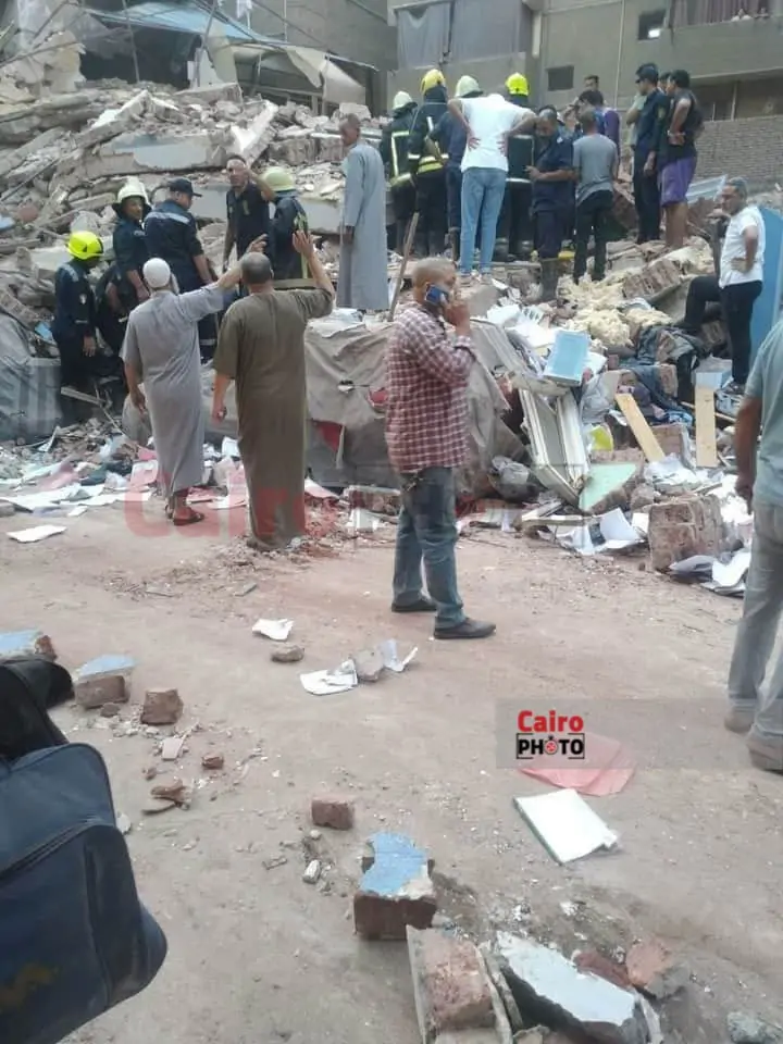 بالصور واقعة مأسوية إثر انهيار عقار سكني بحدائق القبة 4 انهيار عقار حدائق القبة