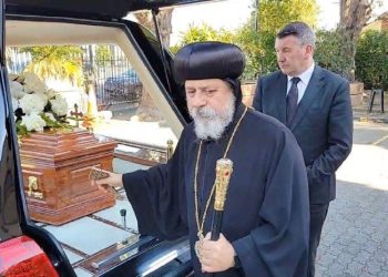 بالصور الكنيسة الأرثوذكسية بأستراليا تودع المتنيح دياكون بهجت حلمي