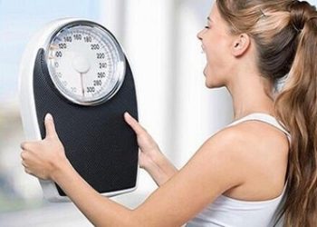5 علامات تكشف عن زيادة الوزن مش من الأكل احذر الطعام ليس السبب 10 طريقة نقص الوزن للنساء