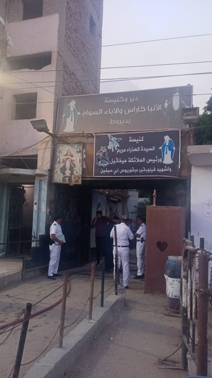بعد احتراق كنيسة الأنبا كاراس بديروط كشف رد فعل محافظ أسيوط 3 احتراق كنيسة الأنبا كاراس