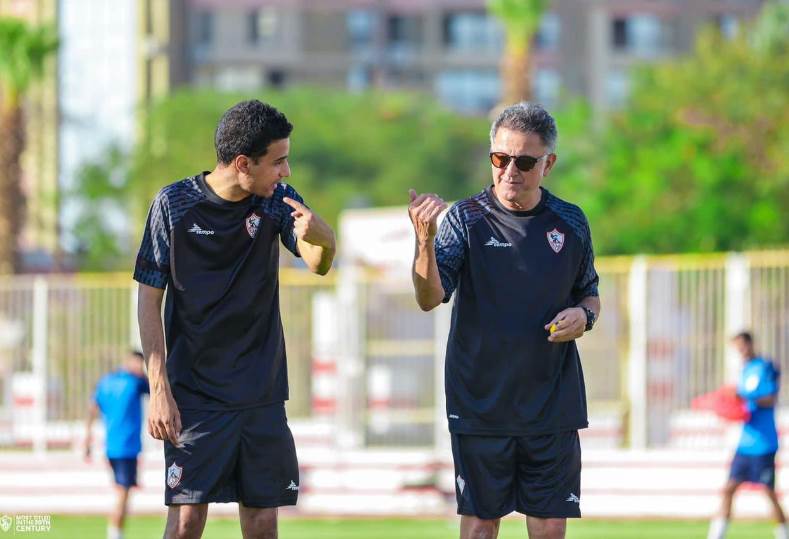 كرم البنا يحذر الزمالك من الكولومبي أوسوريو أزمة مترجم ويستنزف فلوس النادي 3 أزمة مترجم الزمالك