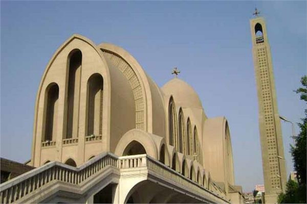 الكنيسة القبطية تحتفل بعيد النيروز
