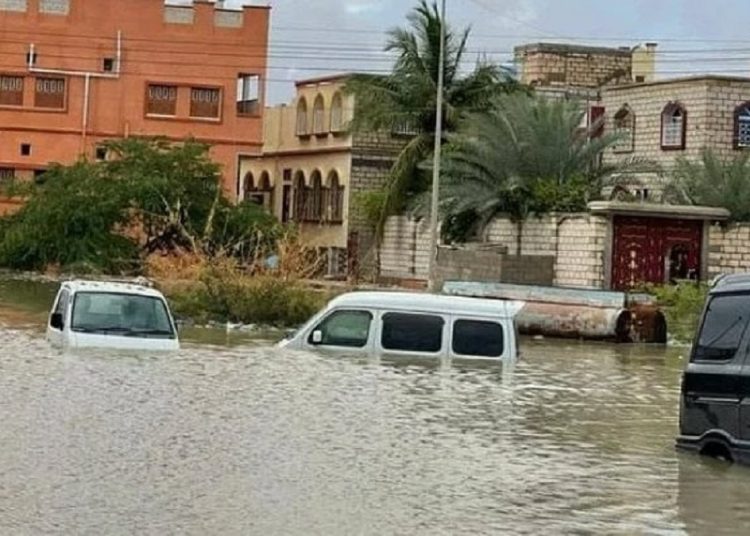 الأرصاد الجوية تفجر مفاجأة تقلبات جوية حادة وسيول تضرب بقوة 1 345559201 789167012567126 4796751105152949976 n 485