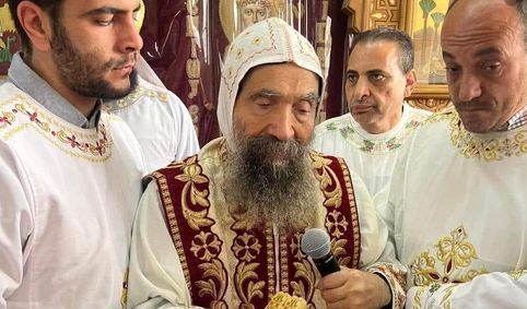 طلب صلاة لنيافة الأنبا بيسنتى أسقف حلوان والمعصرة بعد تدهور حالته الصحية 3 طلب صلأة لنيافة الأنبا بيسنتى