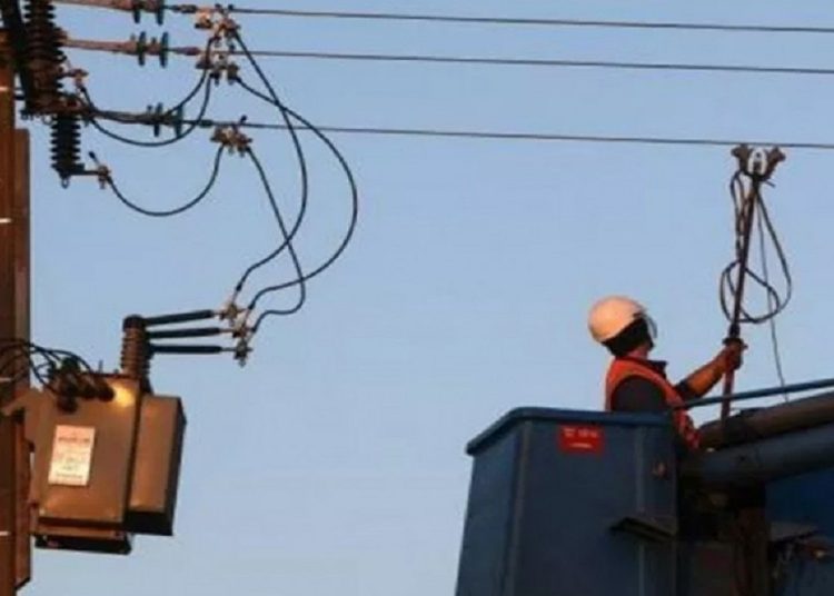 مفاجأة تعلنها الكهرباء خلال ساعات للمصريين تخص انقطاع التيار 1 345559201 789167012567126 4796751105152949976 n 709