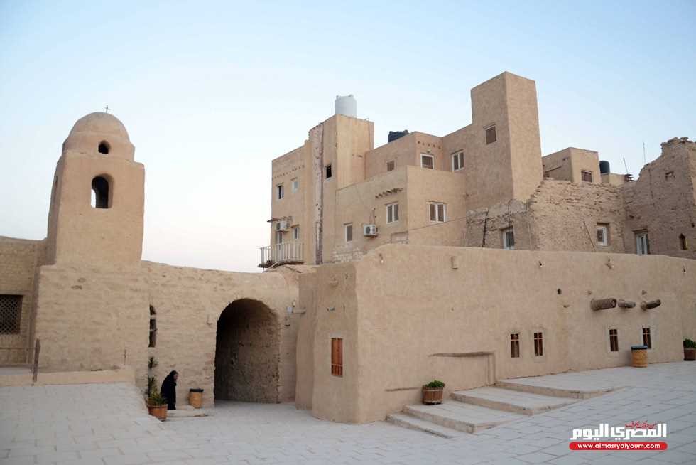 قصة أقدم أديرة العالم فى البحر الأحمر التاريخ يحكى عن نفسه 3 دير الأنبا بولا والأنبا أنطونيوس أقدم أديرة العالم