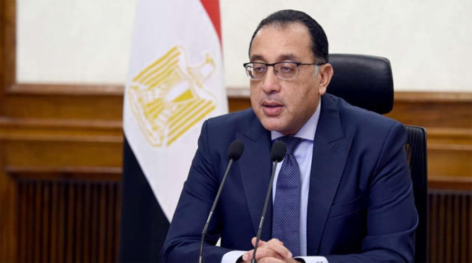 أبرز قرارات الحكومة رفع الأجور ورفع الحد الأدنى كشف التفاصيل 5 الحكومة تحسم الجدل وتعلن موعد العمل بالتوقيت الشتوي