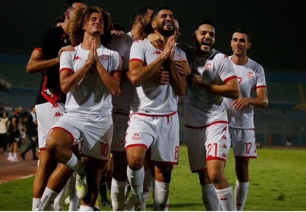 حركة تحرق الدم لاعبو تونس يستفزون محمد صلاح بعد الفوز ورد فعل الفرعون 4 4 13