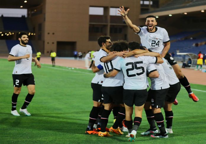 خبر مؤسف نقل نجم منتخب مصر إلى المستشفى بعد مباراة إثيوبيا 2 لاعب منتخب مصر