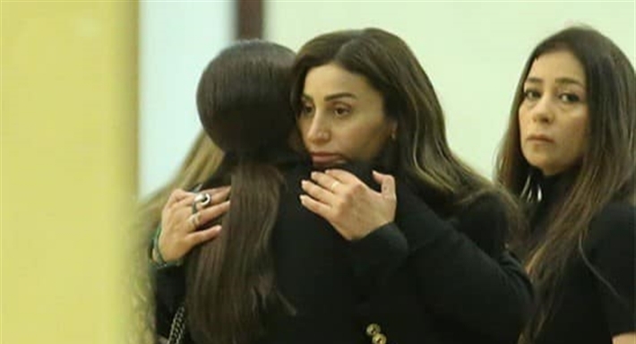 دينا الشربيني تودع والدتها صدمة بعد صدمة وفاة والدة منذ أشهر 2 دينا الشربيني تودع والدتها