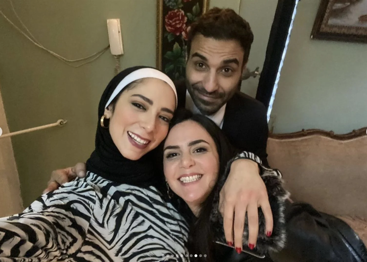 بعد تعرض داليا شوقي لردود فعل عنيفة المخرج هادي الباجوري أنا المسؤول 1 تعرض داليا شوقي لردود فعل عنيفة