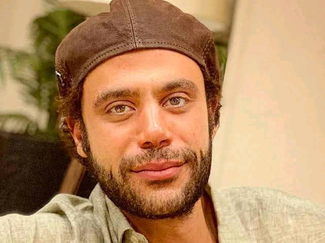 محمد إمام واللعب مع العيال عودة مثيرة للنجم في فيلمه الجديد 2 محمد إمام واللعب مع العيال
