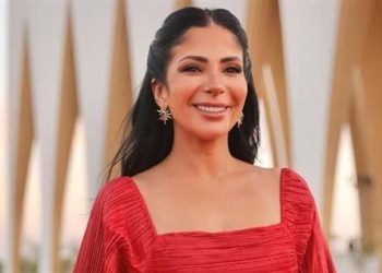 أزمة الفنانة منى زكي
