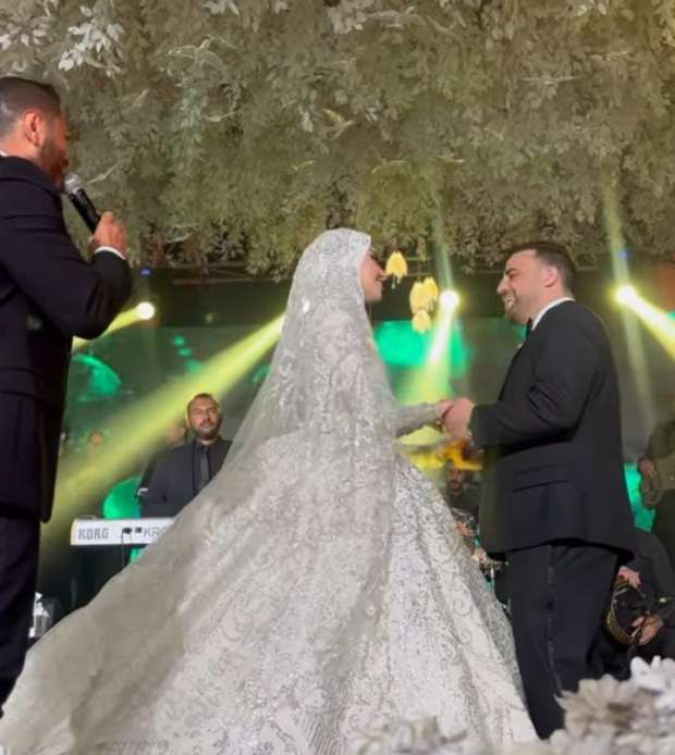 العريس الأسطوري يكشف عن تكلفة حفل زفافه