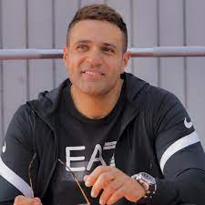 محمد نور يحتفل بعيد زواجه الذهبي برسالة مؤثرة 2 محمد نور يحتفل بعيد زواجه الذهبي