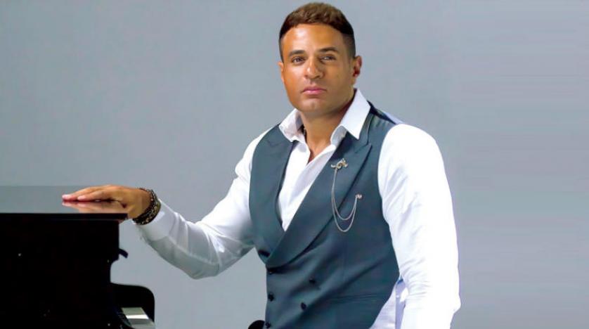 محمد نور يحتفل بعيد زواجه الذهبي برسالة مؤثرة 5 محمد نور يحتفل بعيد زواجه الذهبي
