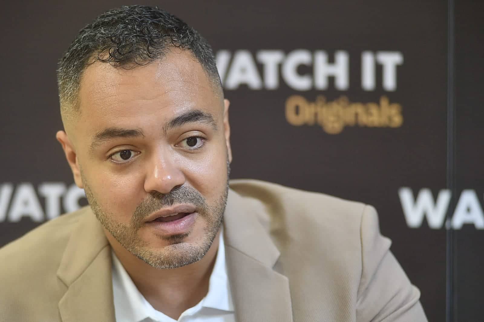 محمود رشاد في أم الدنيا استعنت بأربعة مصححين تاريخيين 5 محمود رشاد في أم الدنيا استعنت بأربعة مصححين تاريخيين