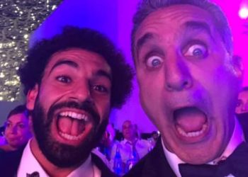 باسم يوسف يدافع عن محمد صلاح بـ آية من الإنجيل