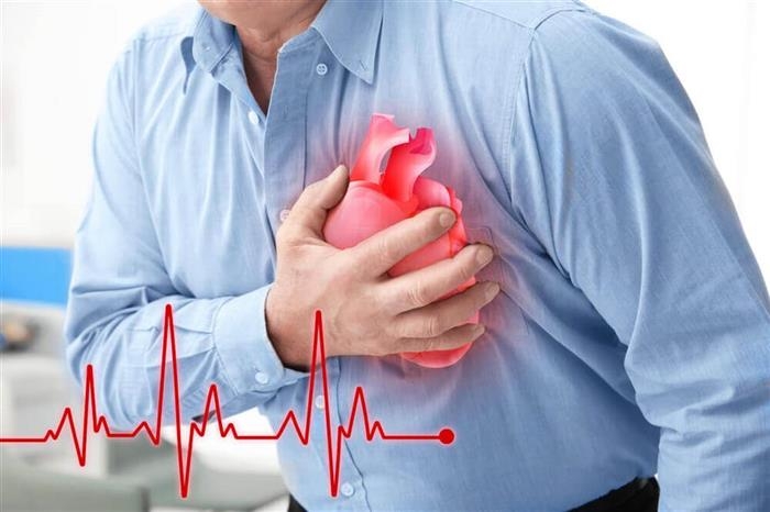 أسباب تسارع دقات القلب وطرق علاجه 1 فيتامينات للحفاظ على صحة القلب