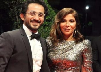 حقيقة تعرض الفنان أحمد حلمي لوعكة صحية تكشفها منى زكي