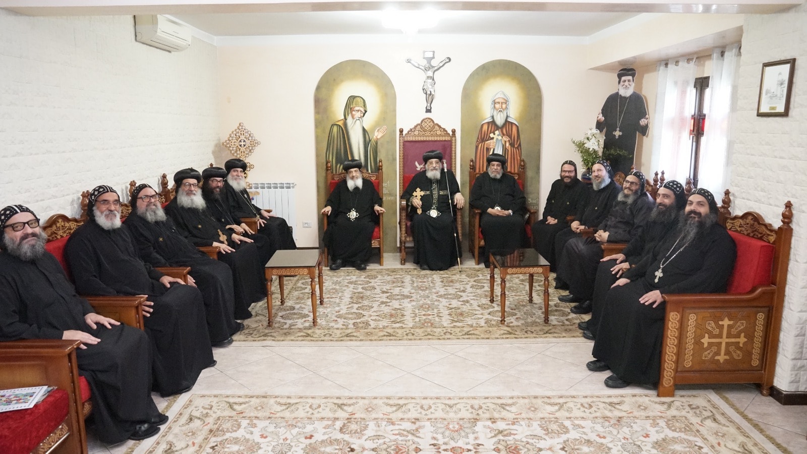 بالصور اهم الأخبار عن البابا تواضروس الثاني من دير الأنبا شنودة بميلانو 3 قداسة البابا تواضروس الثاني من دير الأنبا شنودة بميلانو