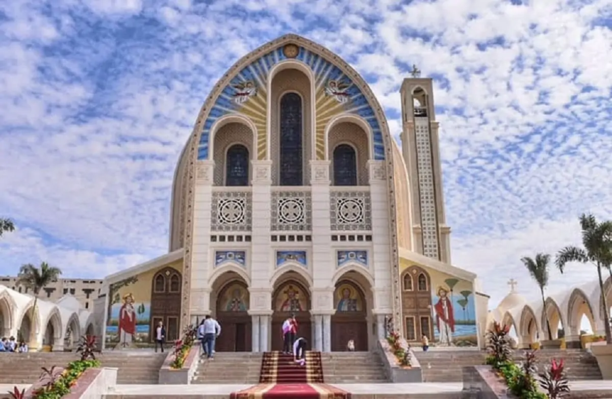 ما لاتعرفه عن البابا أغاثون البطريرك الـ 39 في ذكرى نياحته 2 345559201 789167012567126 4796751105152949976 n 677