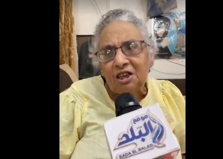 بالفيديو واقعة مأساوية فايزة شاكر 76 عاما تستغيث من جحود ابنتها تجردت من كل مشاعر الإنسانية 1 واقعة مأساوية للسيدة المسنة فايزة شاكر