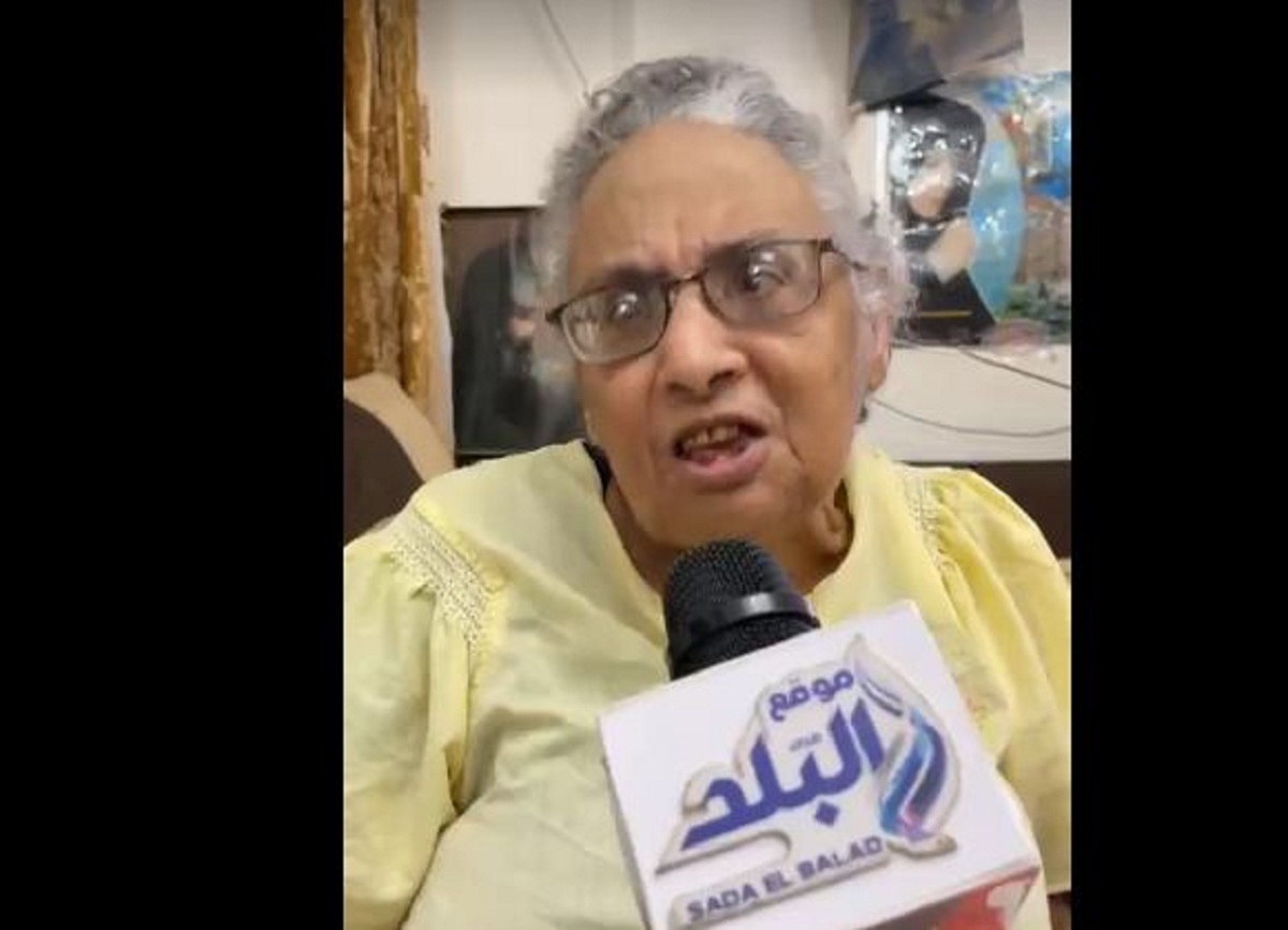 بالفيديو واقعة مأساوية فايزة شاكر 76 عاما تستغيث من جحود ابنتها تجردت من كل مشاعر الإنسانية 4 واقعة مأساوية للسيدة المسنة فايزة شاكر