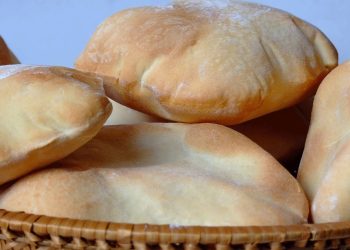 وفري في الميزانية و أعملي العيش الشامي في البيت بخطوات سهلة وبسيطة