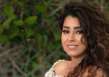 مفاجأة تكشفها آيتين عامر