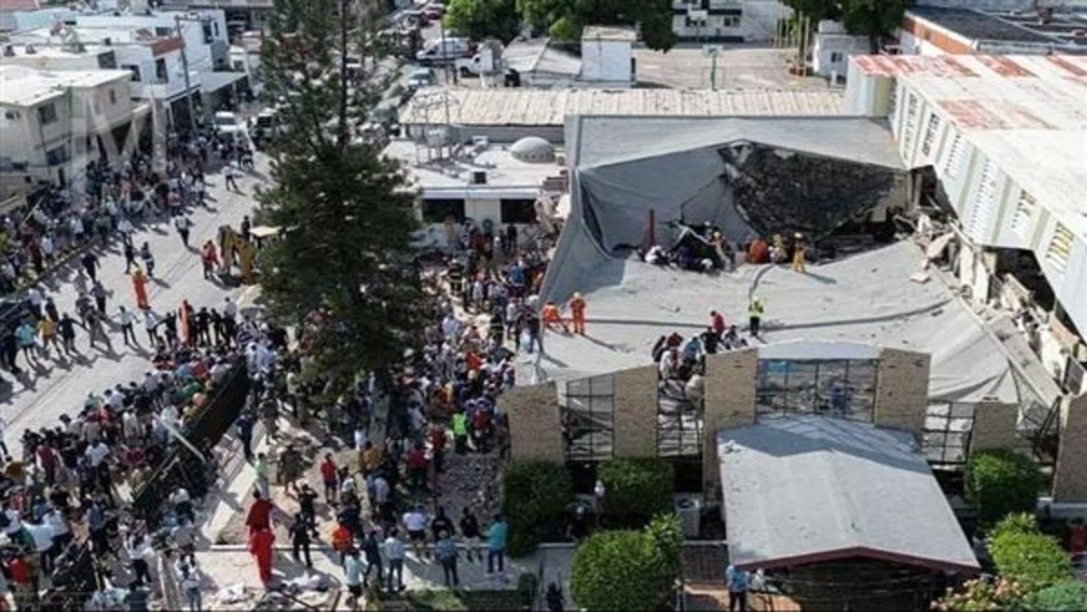 خبر مؤسف بسبب ما حدث فى كنيسة الصليب المقدس بالمكسيك وانباء عن ضحايا 3 انهيار سقف كنيسة الصليب المقدس