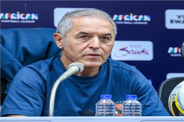 نقل لاعب الأهلي إلى المستشفى بعد الخسارة أمام صن داونز 3 هزيمة الأهلي أمام صن داونز