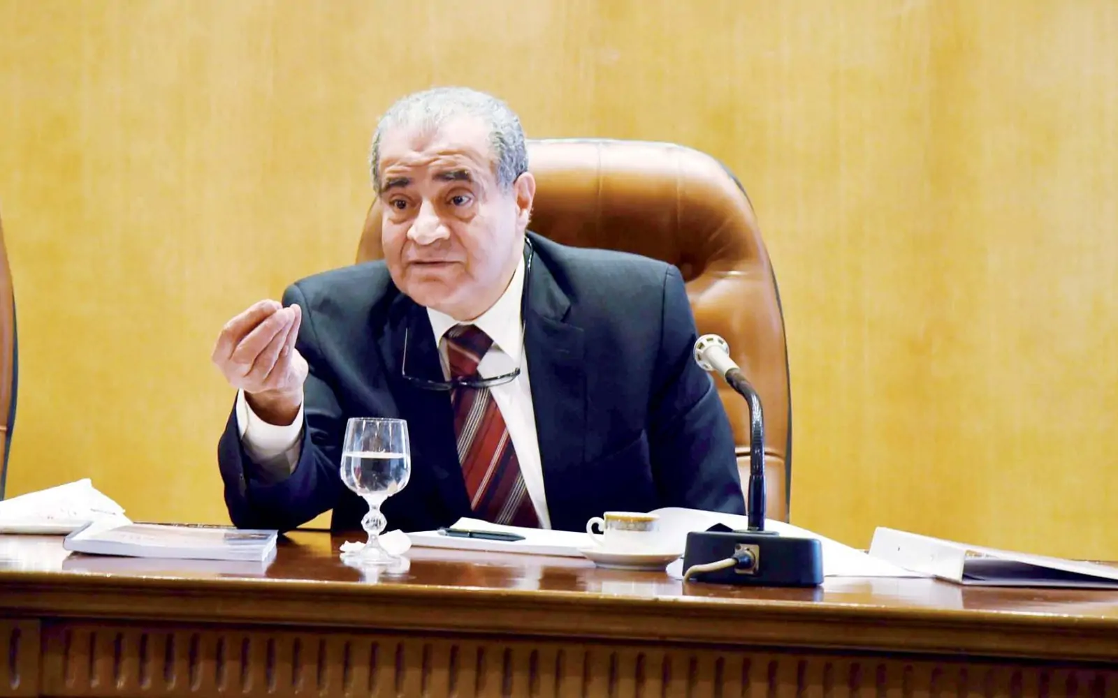 بشرى للمواطنين من وزير التموين بشان أسعار هذه السلع يعلنها الاعلامى نشأت الديهي 2 بشرى للمواطنين من وزير التموين