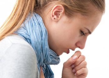 مشروبات طبيعية فى علاج الكحة تغنيك عن الأدوية اليك 4 طرق منزلية