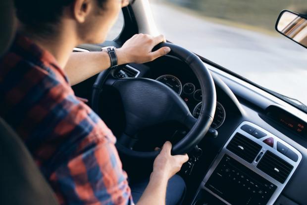 احذرى 5 عادات مالية خاطئة لو فلوسك بتخلص أول الشهر 5 5 عادات مالية خاطئة