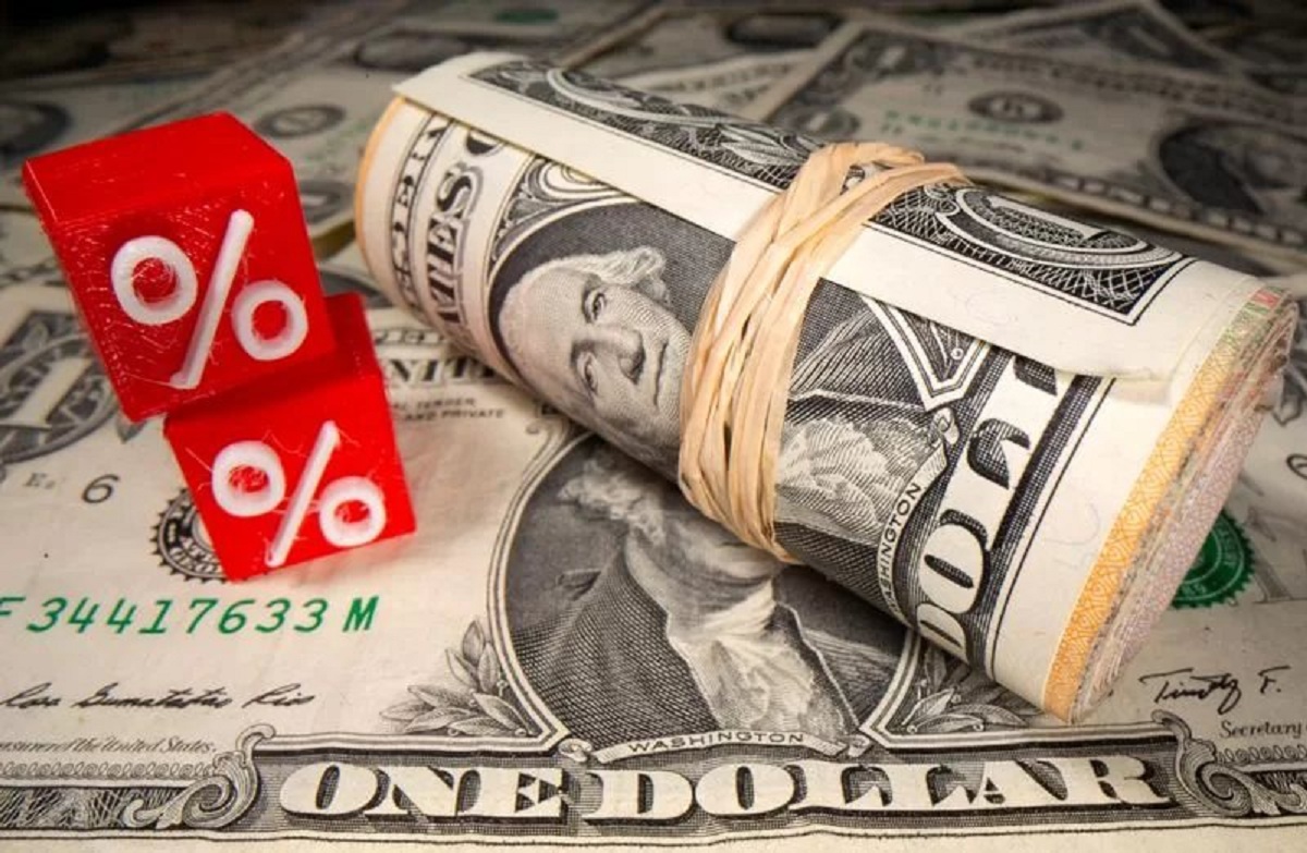 تعويم الجنيه المنتظر رئيس لجنة الخطة والموازنة يكشف مفاجأة 2 تعويم الجنيه المنتظر