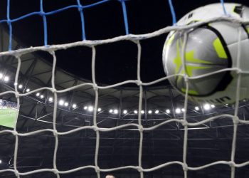 بفرمان برتغالي الشناوي ممنوع من الرحيل إلى الزمالك