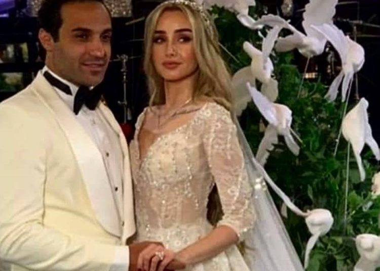 والدة هنا الزاهد تخرج عن صمتها بعد أنباء طلاق إبنتها من أحمد فهمي 1 أحمد فهمي وهنا الزاهد