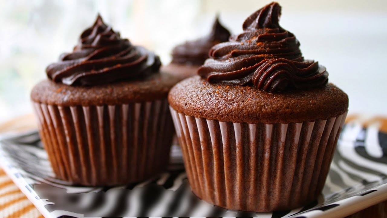 طريقة عمل كب كيك بالشوكولاتة والبرتقال في أقل من 30 دقيقة 3 cup cake