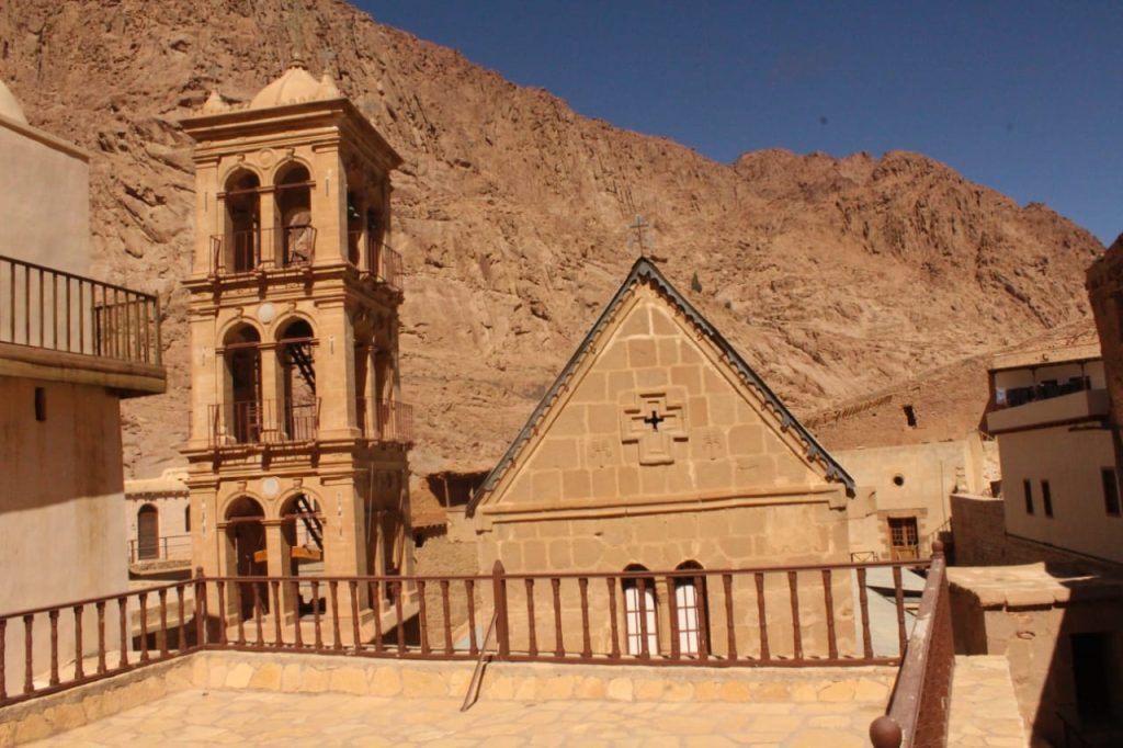 حقيقة مخططات إخلاء دير سانت كاترين الحكومة تحسم الجدل بعد ما تم تداوله على بعض صفحات التواصل الاجتماعي 4 دير سانت كاترين
