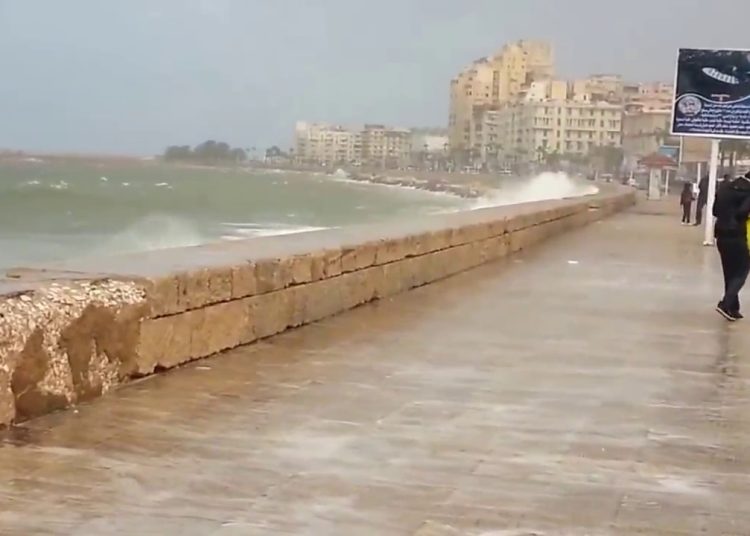 نوة المكنسة تضرب تلك المحافظة وتحذير عام من الأرصاد 1 نوة المكنسة