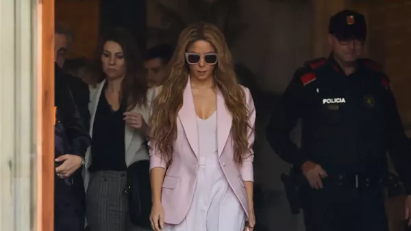 شاكيرا تنفذ نفسها من دخول السجن بدفع 8 مليون دولار و تكشف التفاصيل 3 شاكيرا تنفذ نفسها من دخول السجن