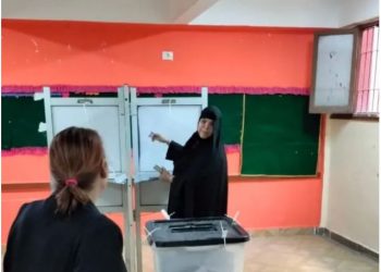 بالصور راهبات كنيسة العذراء مريم يدلين بأصواتهن فى الإنتخابات