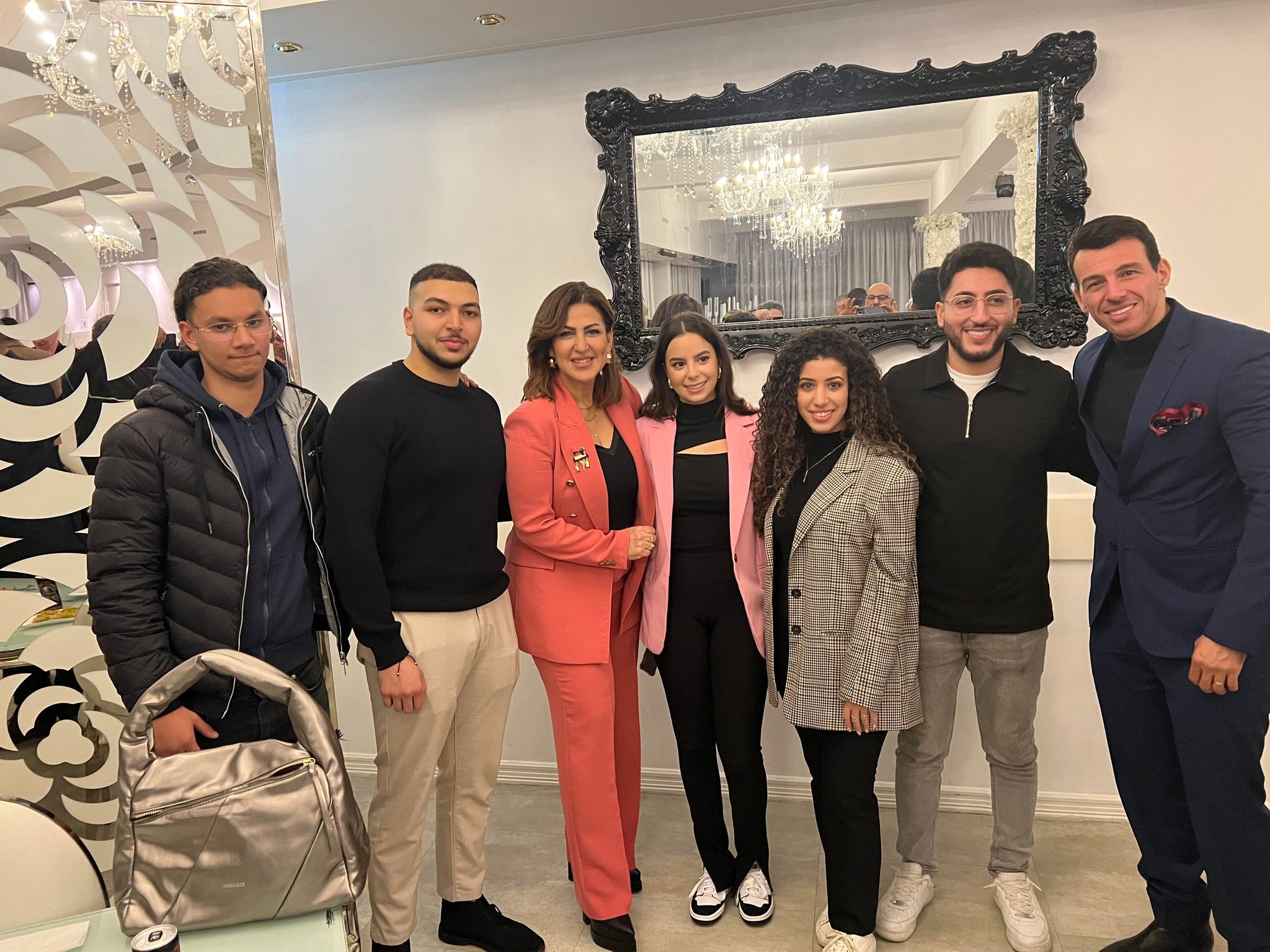 المشاركة الإيجابية في الانتخابات الرئاسية المصرية للمجلس العام للمجتمع المصري بهولندا 4 تدوة مؤتمر " فى حب مصر"