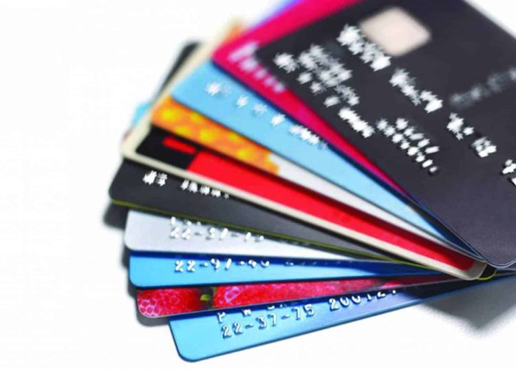 إيقاف البطاقات الإئتمانية الحديثة مصرفي يكشف التفاصيل 1 330