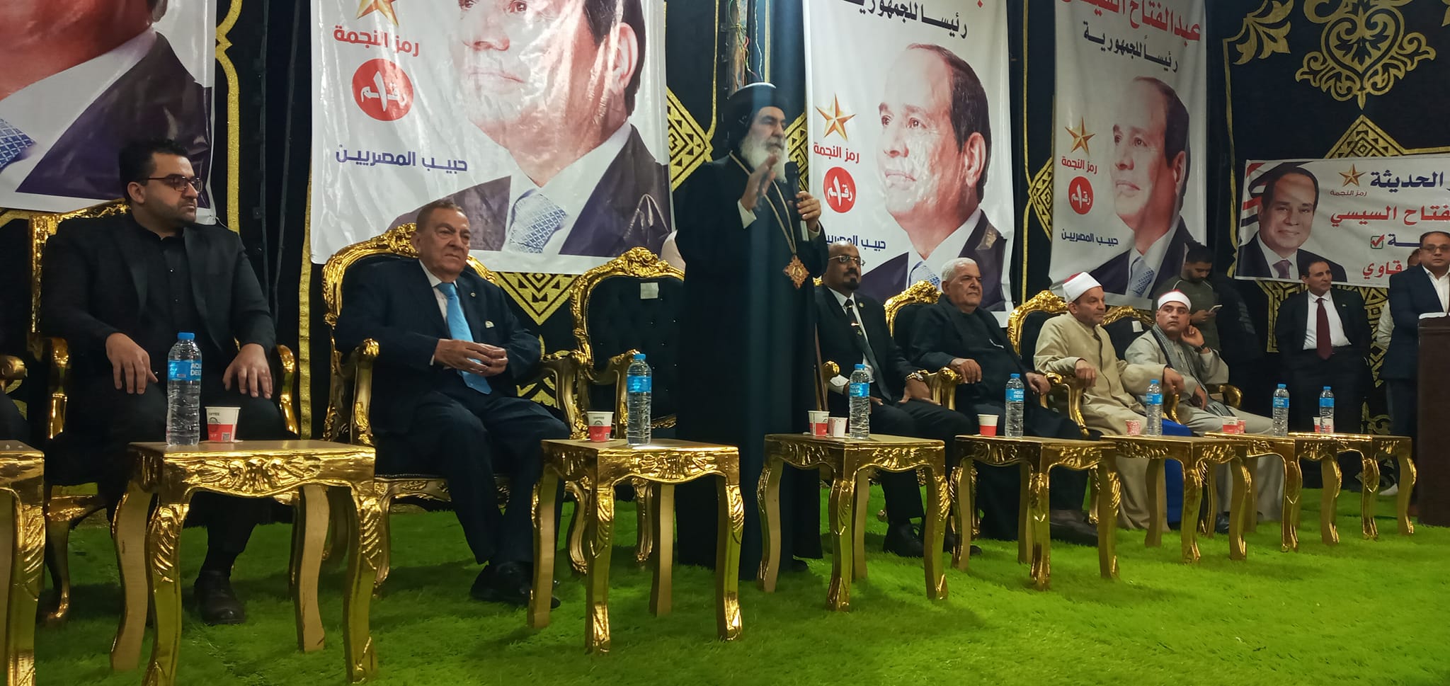 الأنبا بنيامين مطران المنوفية الرئيس السيسي يستحق رد الجميل مش هنلاقي زىه 4 الأنبا بنيامين مطران المنوفية عن الانتخابات الرئاسية