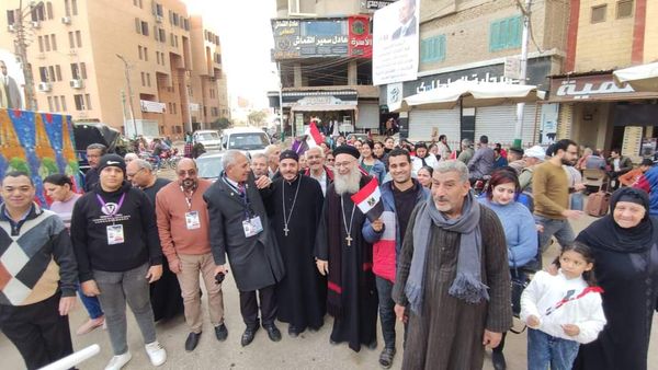 الانتخابات الرئاسية 2024 بالصور كهنة وأقباط مغاغة والعدوة يتوافدون على اللجان 5 كهنة وأقباط يشاركون فى في الانتخابات الرئاسية 2024
