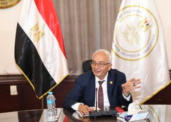قرار وزير التربية والتعليم بشأن جداول الأمتحانات مراعاة لأعياد المسيحيين