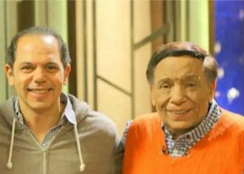 نجل عادل إمام يعلن هذا النبأ لجمهور الزعيم بشان حالتة الصحية