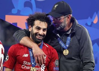 موعد رحيل محمد صلاح يعلنها كلوب ونصيحة للفرعون من أسطورة ليفربول